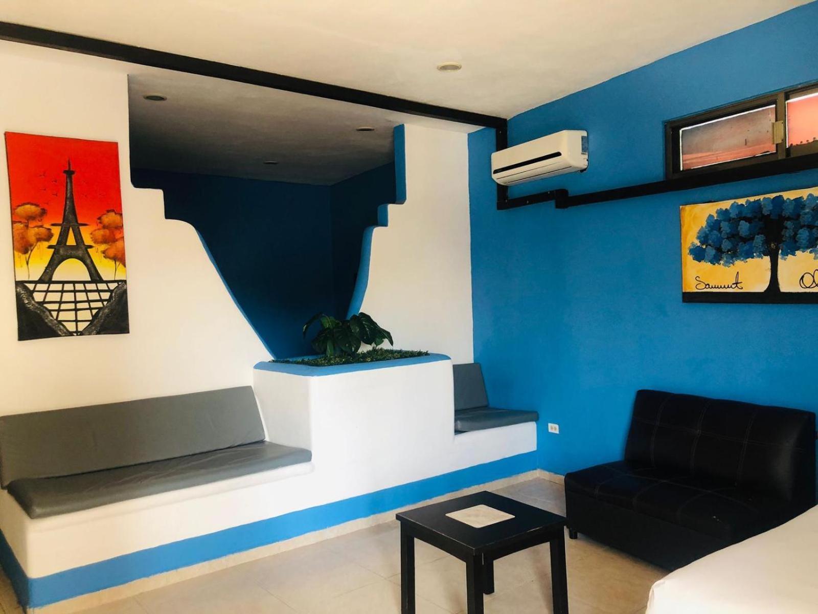 Easy Hotel ปลายาเดลการ์เมน ภายนอก รูปภาพ