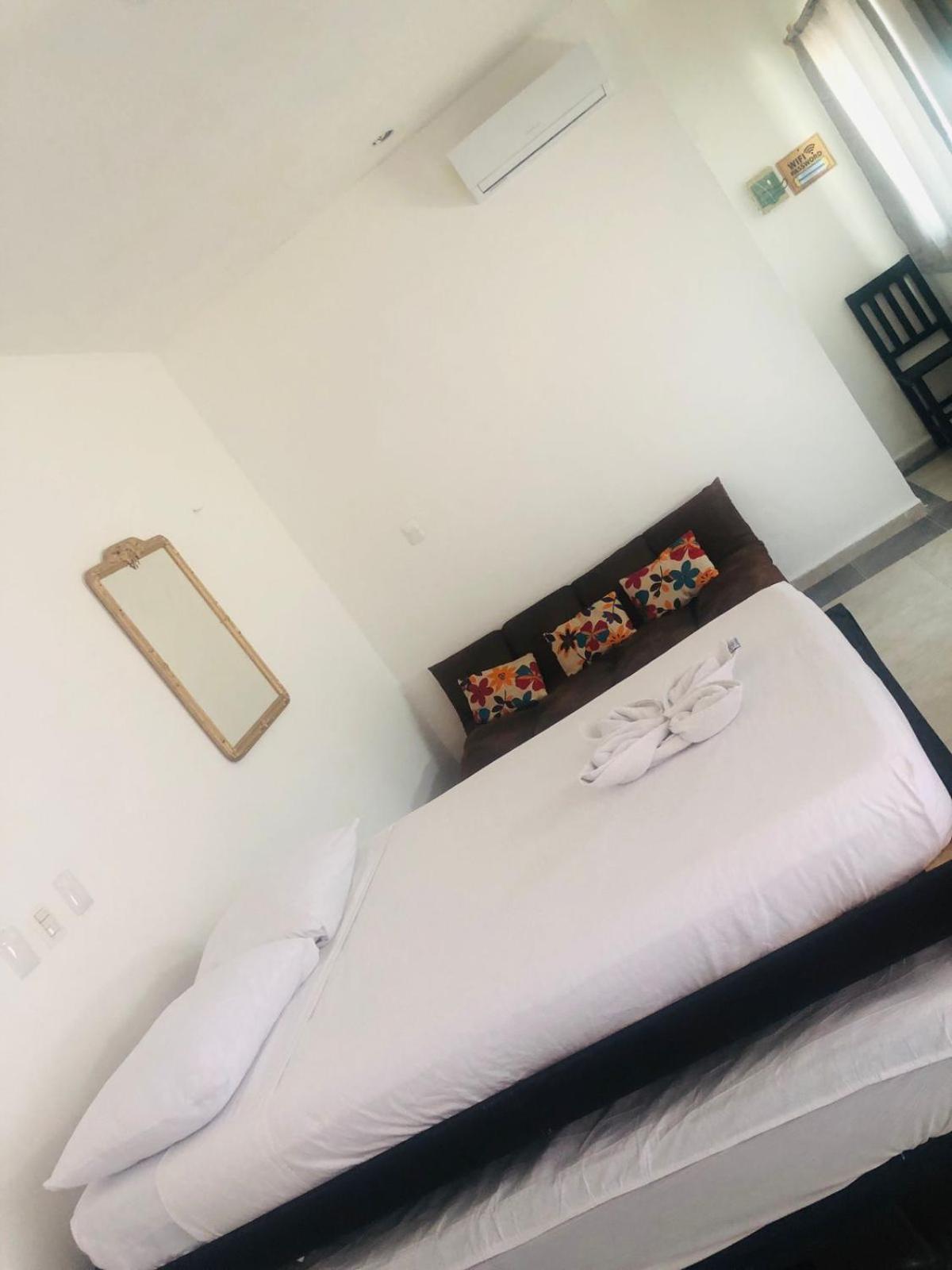 Easy Hotel ปลายาเดลการ์เมน ภายนอก รูปภาพ